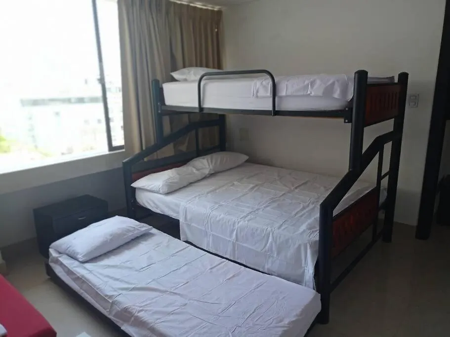 Acogedor apartamento con excelente vista al mar. Santa Marta